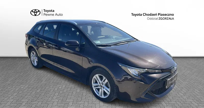 mazowieckie Toyota Corolla cena 98800 przebieg: 77277, rok produkcji 2022 z Kowary